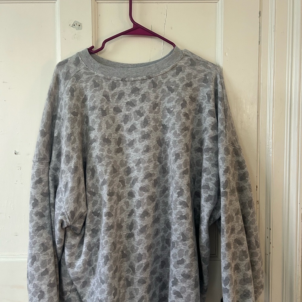 Aerie Gray Crewneck Sweater with Leopard Print